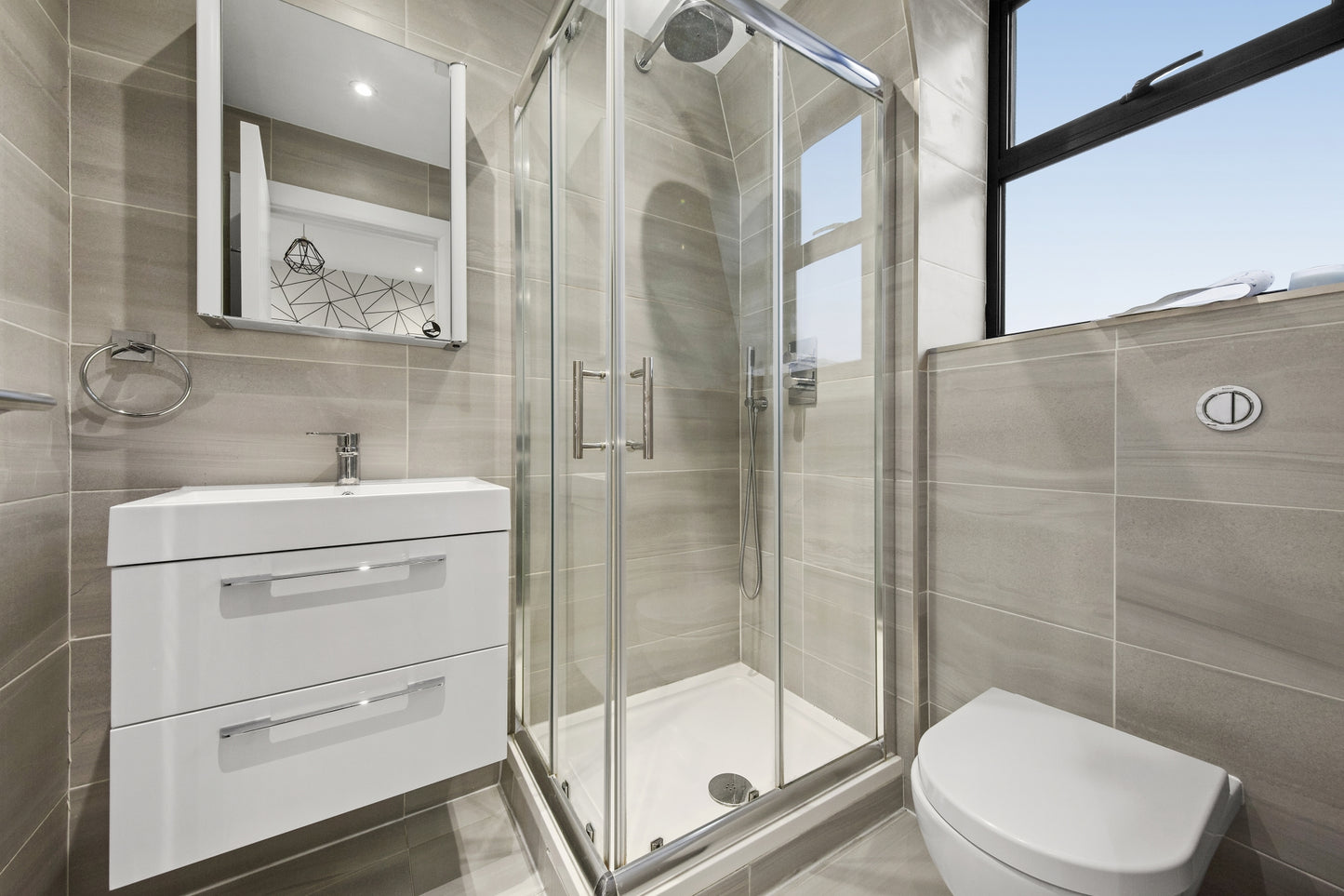 Luxury 2 bed with 2 ensuite in King's Cross