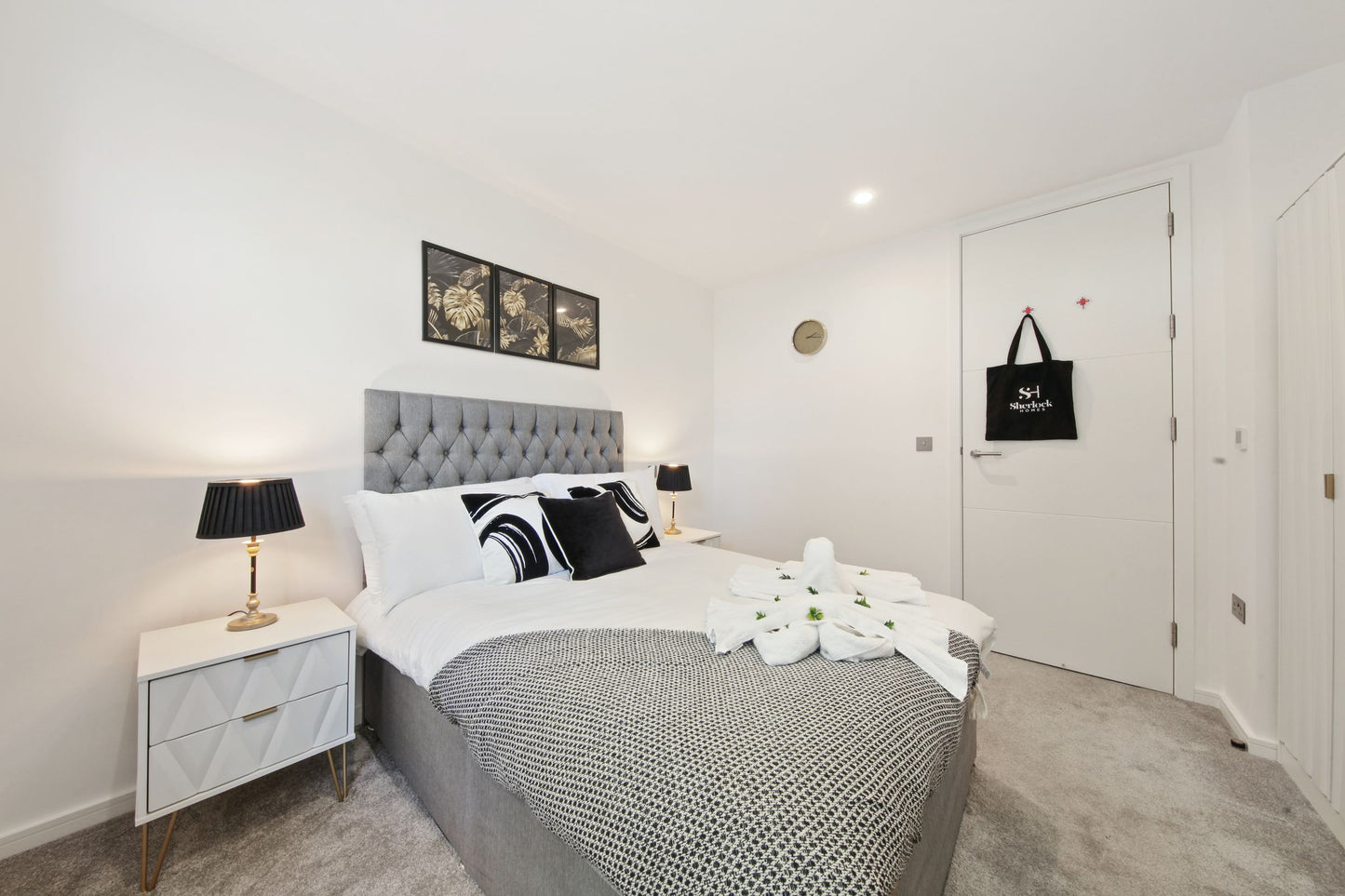 The Luxurious Vale in Acton , Balcony & En-suite