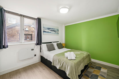 The Simple Apartment