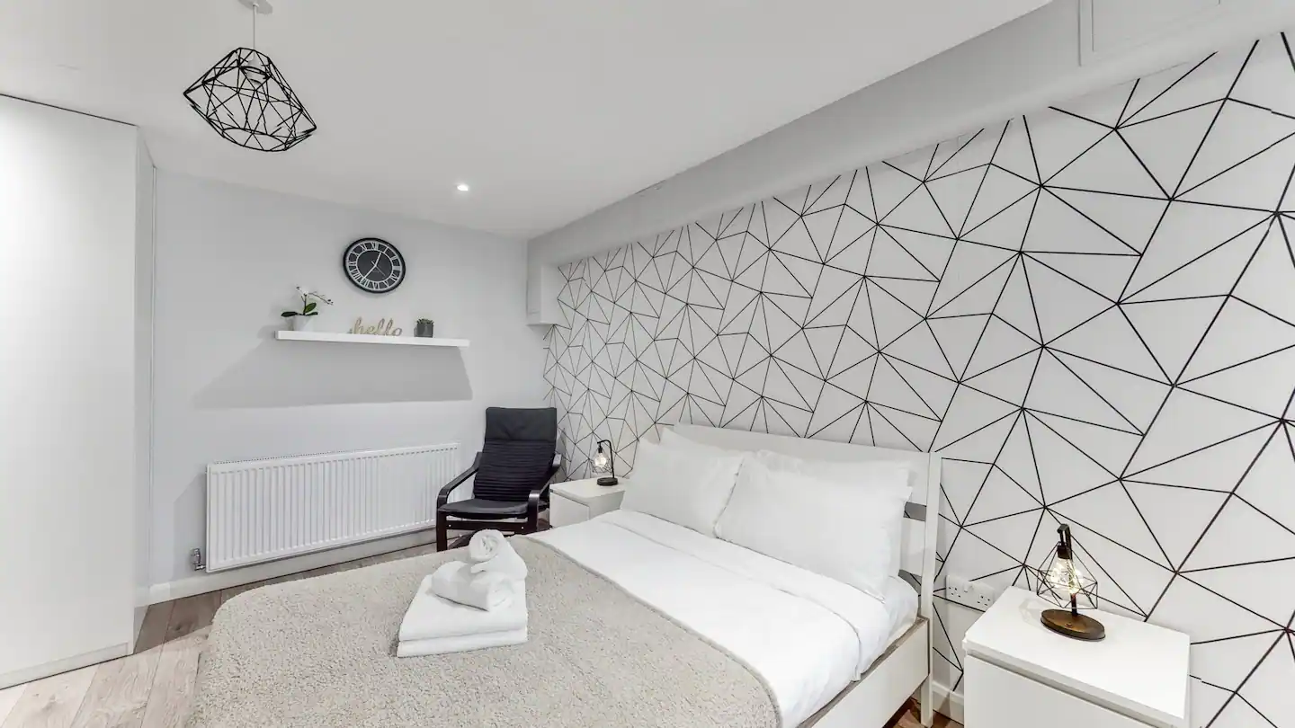 Spacious and Quiet Studio near Kings Cross Station